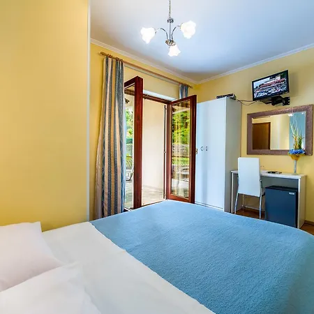 Bed & Breakfast Klaric 3*